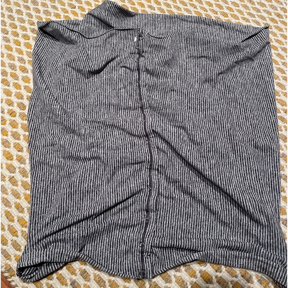 Lululemon infinity scarf with snaps - Picture 1 of 2